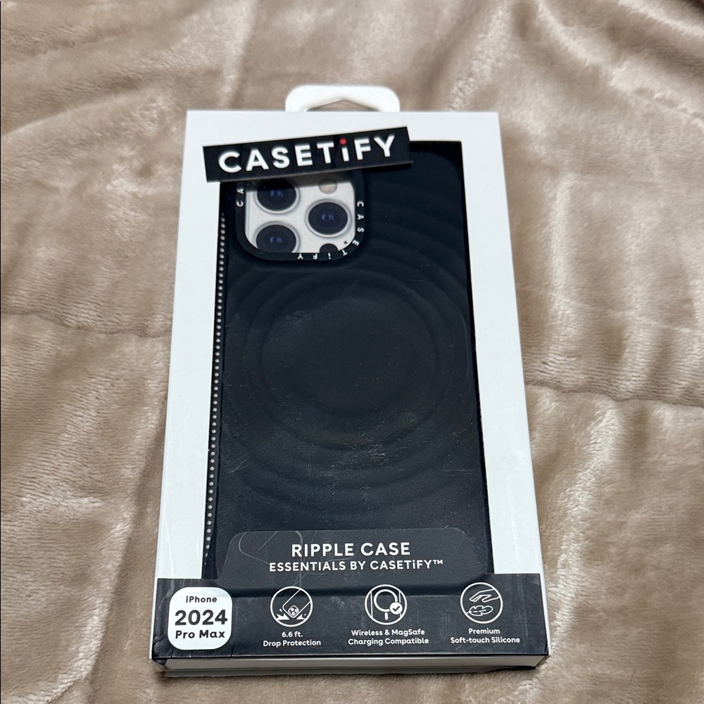 CASETIFY RIPPLE CASE FOR IPHONE 16Pro Max (BLACK)
*** slightly used